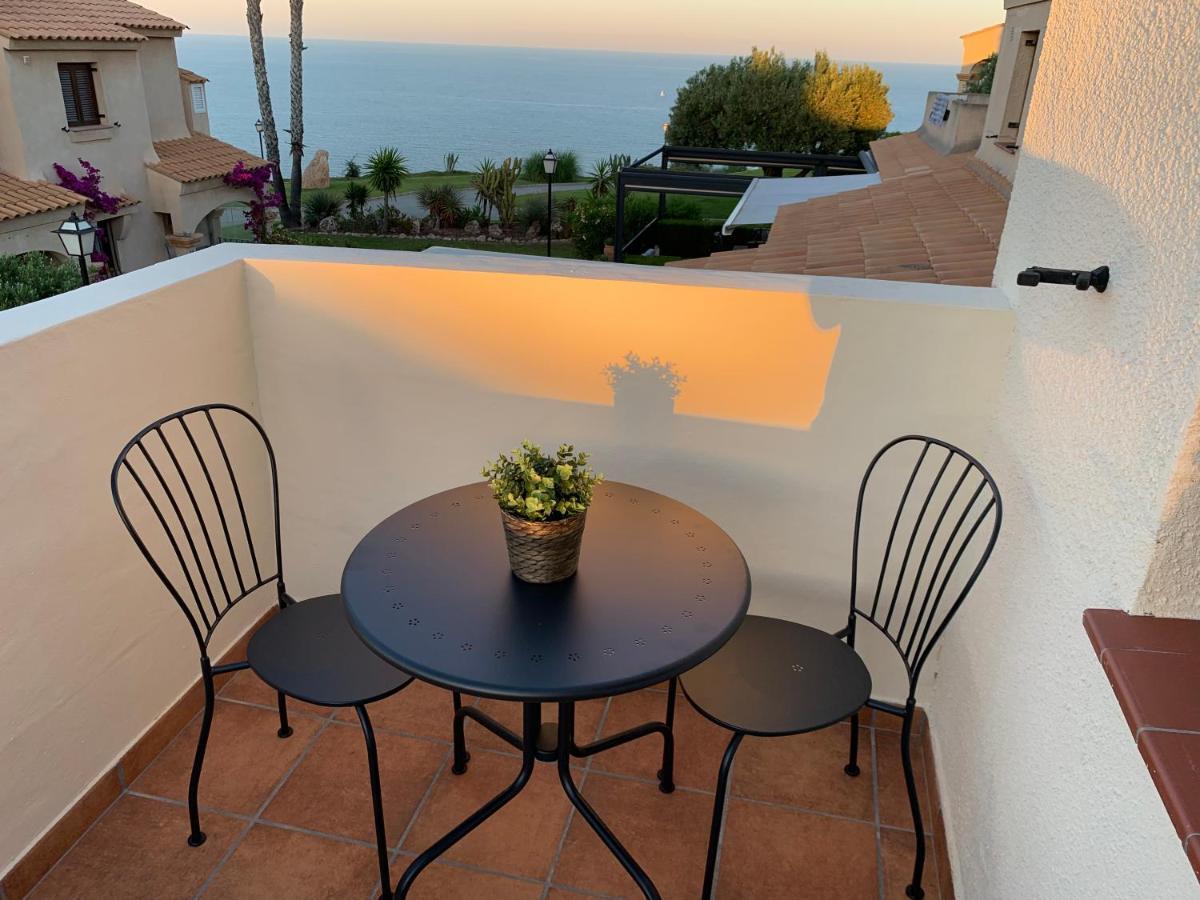 Lighthouse View I Apartment